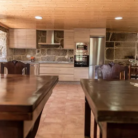 Casa Dos Muinos بونتيفيذرا